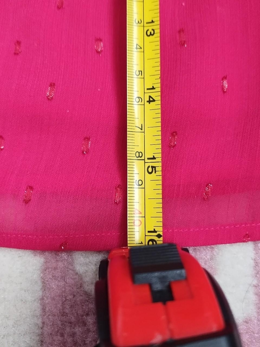 Express Pink Off-Shoulder Top - Picture 4 of 4